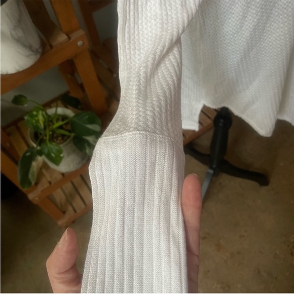 Free People NWT Drippy Thermal White Cowl Neck Tunic - Picture 7 of 10